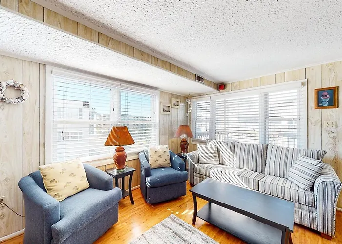 Sea Loft 210 Apartment