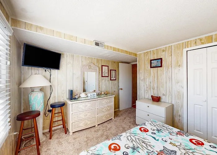 Sea Loft 210 *